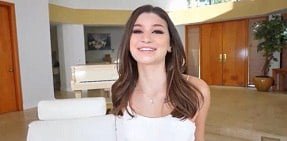 Brooke Monk Fuck โมเดลมาตรฐานแค่อยากจะมีเพศสัมพันธ์ทันที