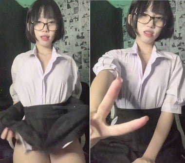 คลิปเซ็กซ์ของหน้าอกเล็กจะถูกระยำไปด้านบน